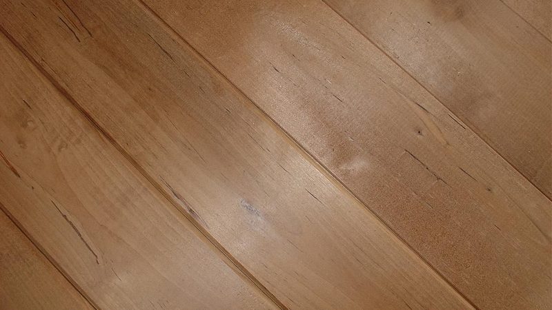 多层实木地板代理开店装修补贴
